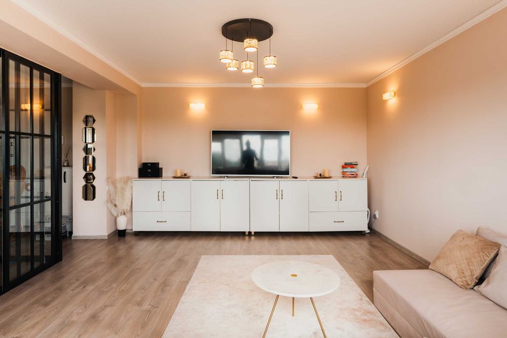 Apartament 2 camere decomandat Cioceanu Sala Sporturilor