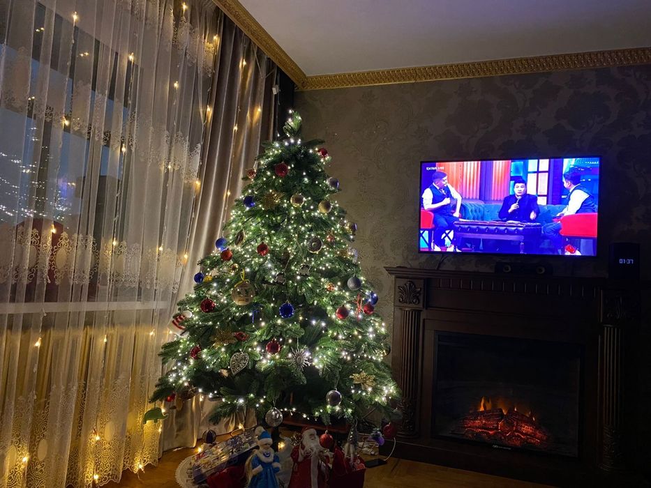 Искусственная ель