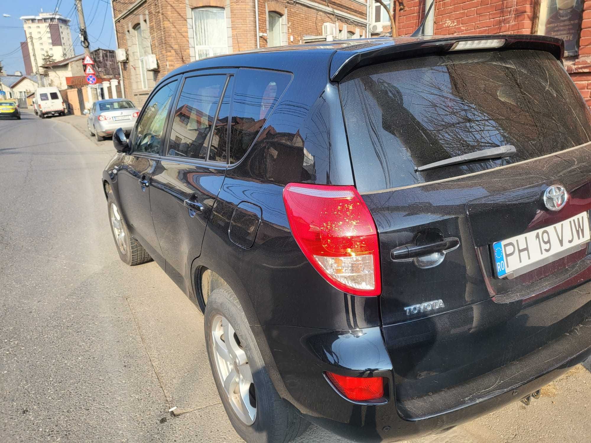 TOYOTA RAV 4 III 2.2 diesel D4D