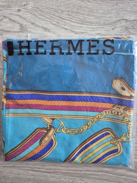 Esarfa mare Hermes