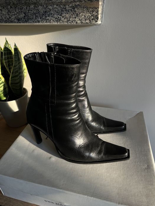 Lasocki кожени боти с ток - 38 размер