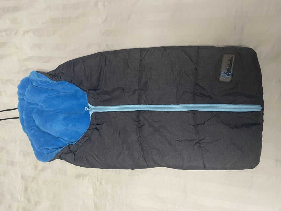 Vand sac de iarna pt scau auto si landou