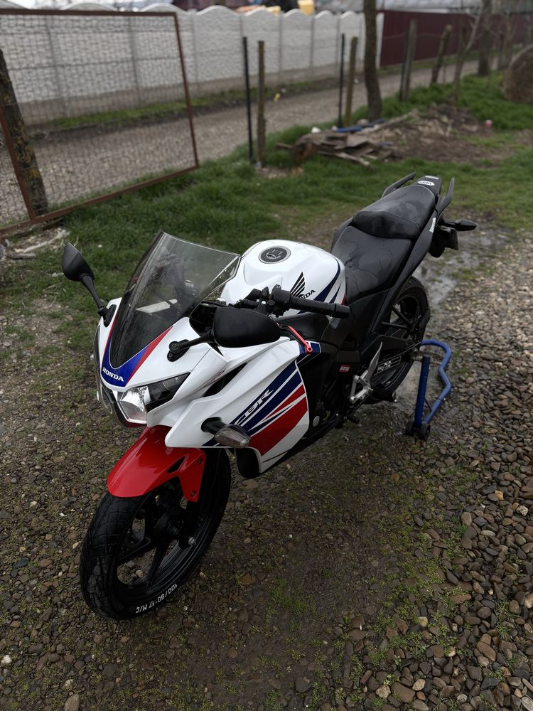 Vand Honda CBR 125 2016