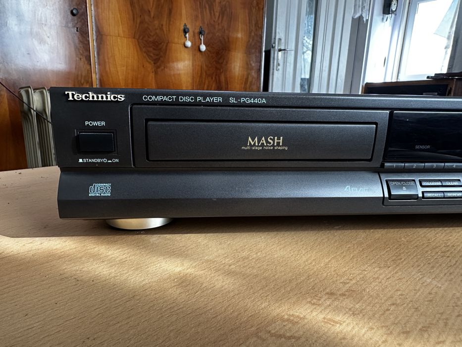 Cd player Technics Sl-Pg440A cu telecomanda