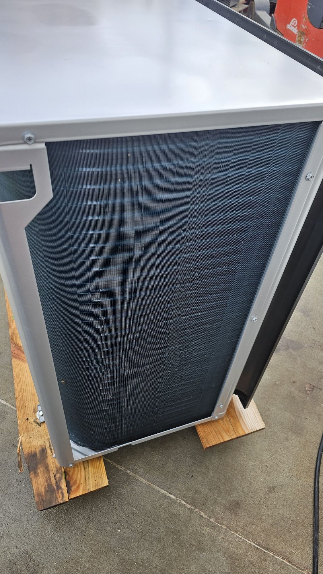 Нова термопомпа Daikin Altherma  16kw EDLA16 трифазна