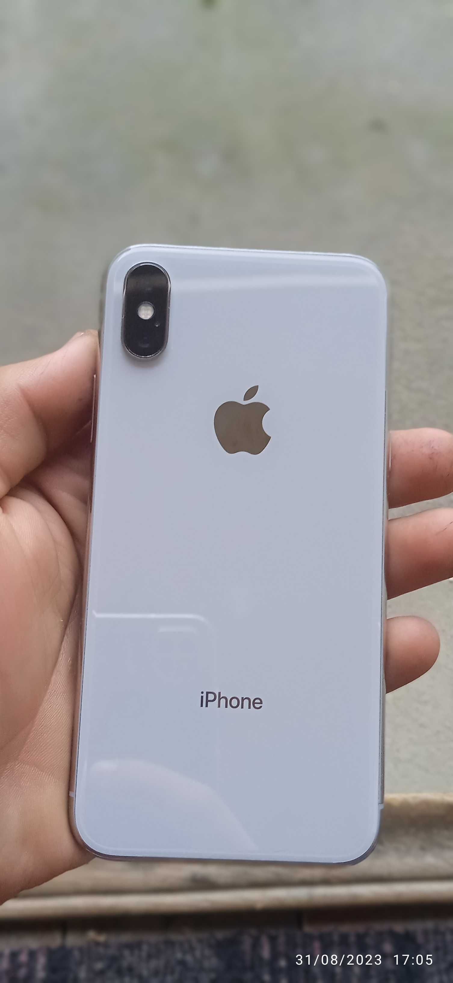 iPhone x oq 256gb  LL/A