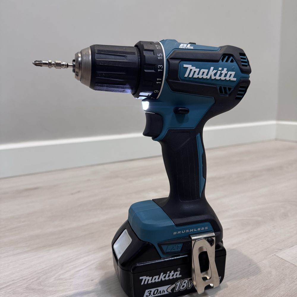 Шуруповерт Makita DDF485