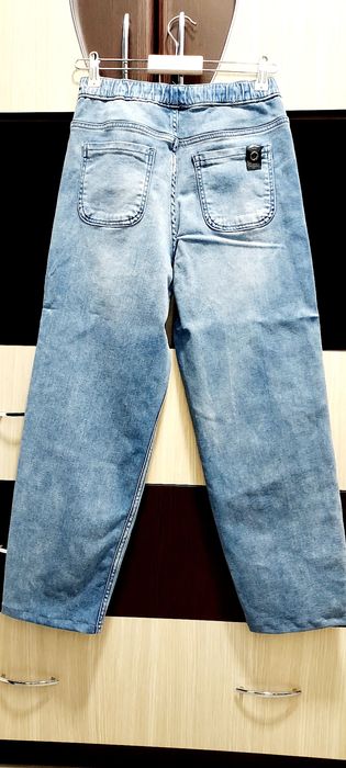 Jeansi damă,noi,cu elastic în talie