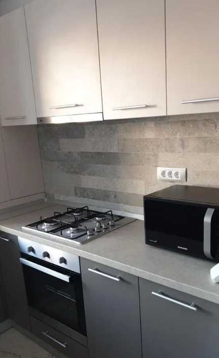 Дава се под наем Двустаен апартамент в Пловдив, Остромила - 48 кв.м за 275.4 € - Снимка #4