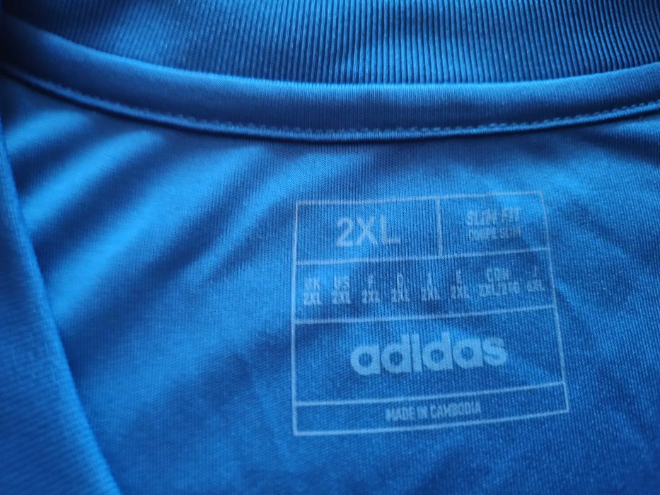 Продавам оригинална фланелка на Ф.К. Левски София-2XL