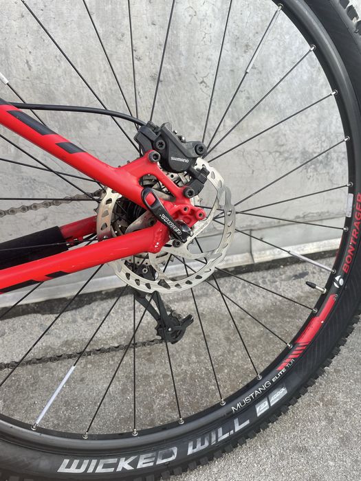 Bicicleta MTB TREK X-Caliber 8