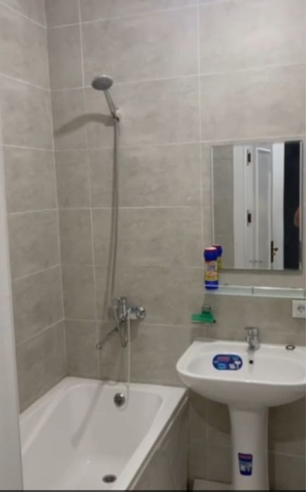 Продам свой 1в2 ком.кв. Юнусабад 15 кв