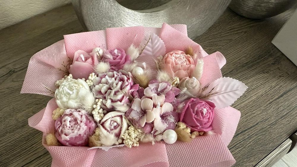 Вечен букет от ароматни свещи