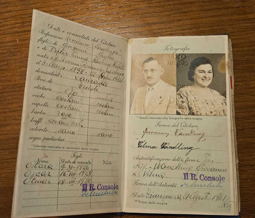 Pasaport vechi Italian 1942 de colectie