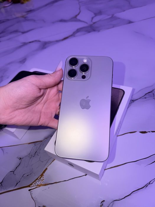 Iphone 15 Pro Max 256GB IMPECABILE Natural Titanium si Black Titanium