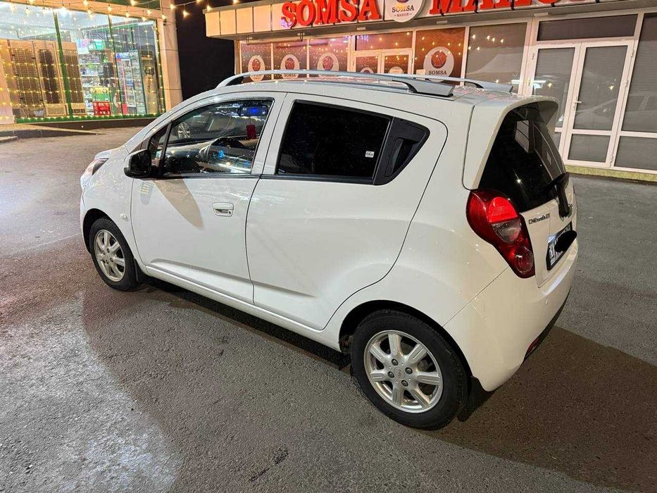 Сдаётся в Аренда с выкупом Spark автомат 4-full позиция