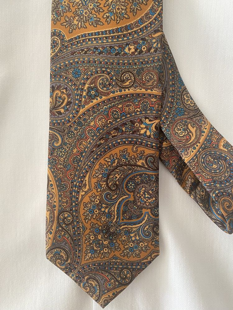 Cravată Cacharel, Bigotti - pretabilă pentru cadou