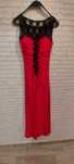 Rochie elegantă roșie cu dantelă