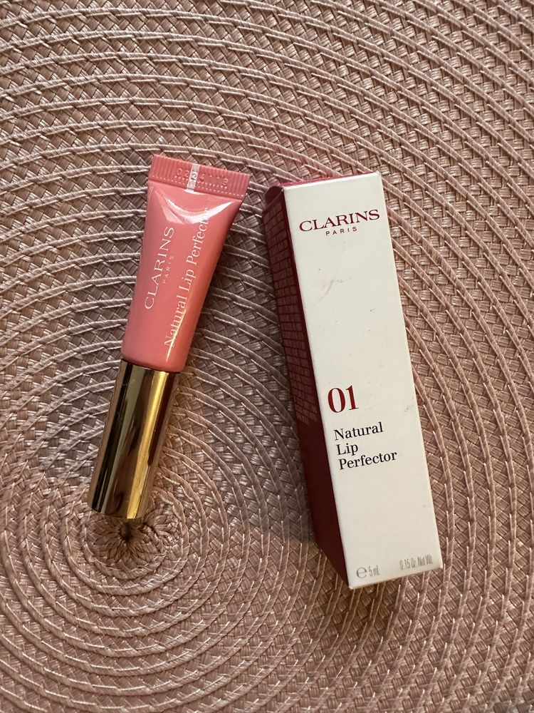 Чисто нови!! Too Face Melted Matte, Clarins Lip Perfector + подарък
