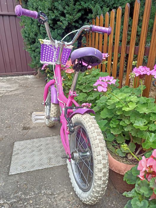 Bicicleta copii cu roti ajutatoare