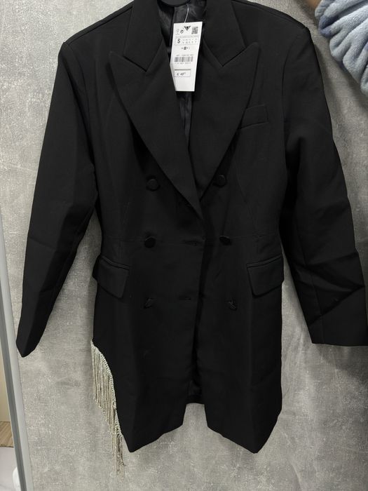 Пиджак Zara новый