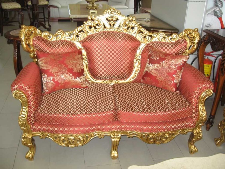 Kristiano Brussardi класическа салонна мека мебел диван кресло барок