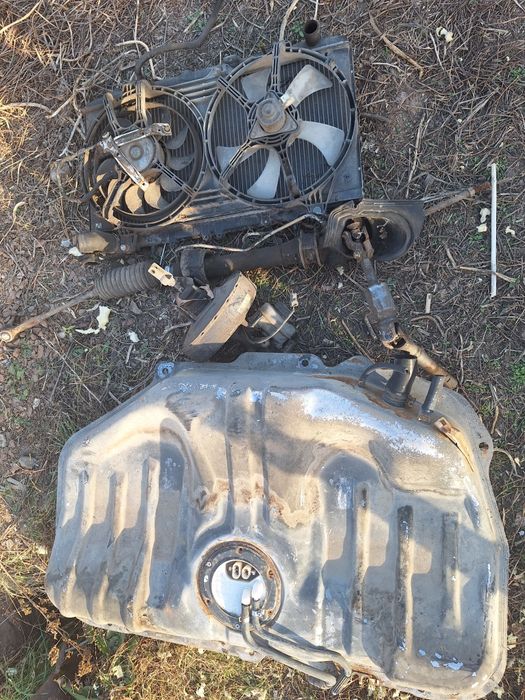 Ниссан Санни на разбор