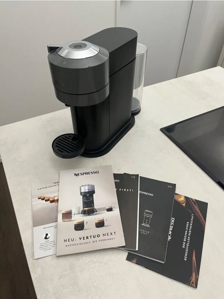 Кафемашина с капсули Nespresso Vertuo Next