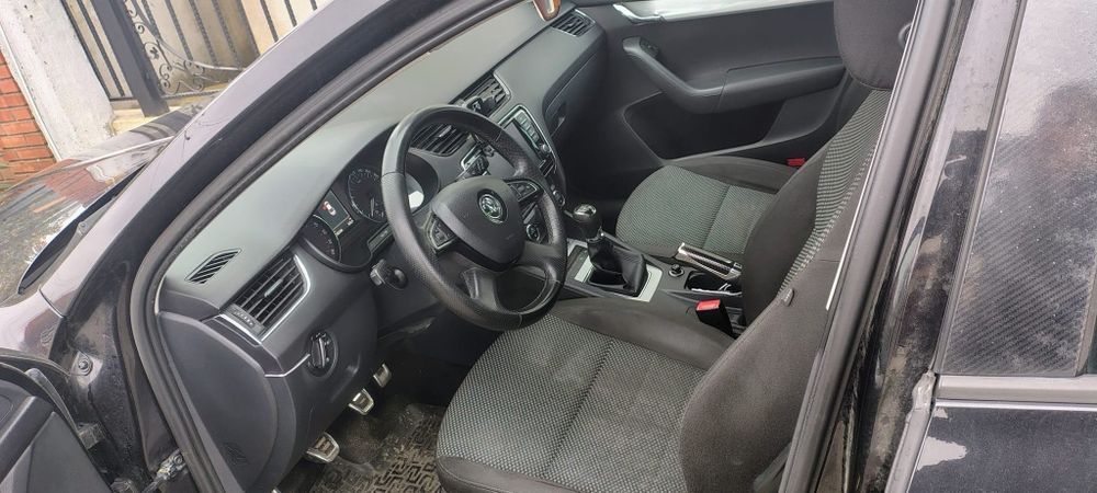 Skoda Octavia 3  1.6 TDI 110 cp