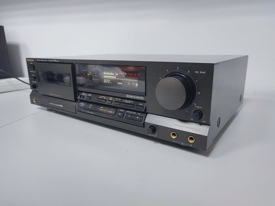 Deck Technics RS B565 PXS cap digital servo clasa AA