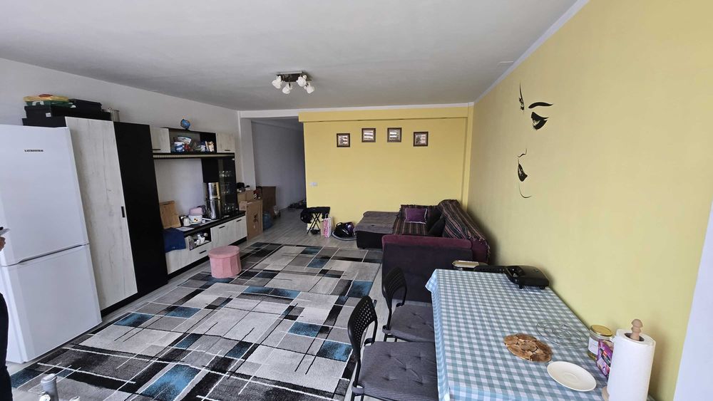 Apartament 2 camere decomandat si mobilat