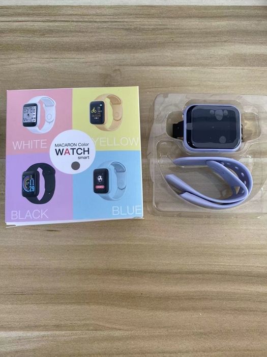 Смарт часовник с всички екстри "Крачки ,Сън , Пулс , Кръвно". Цветове