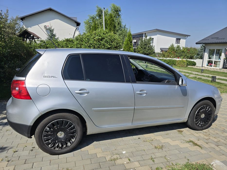 VW GOLF 5  1.4 MPI 2007