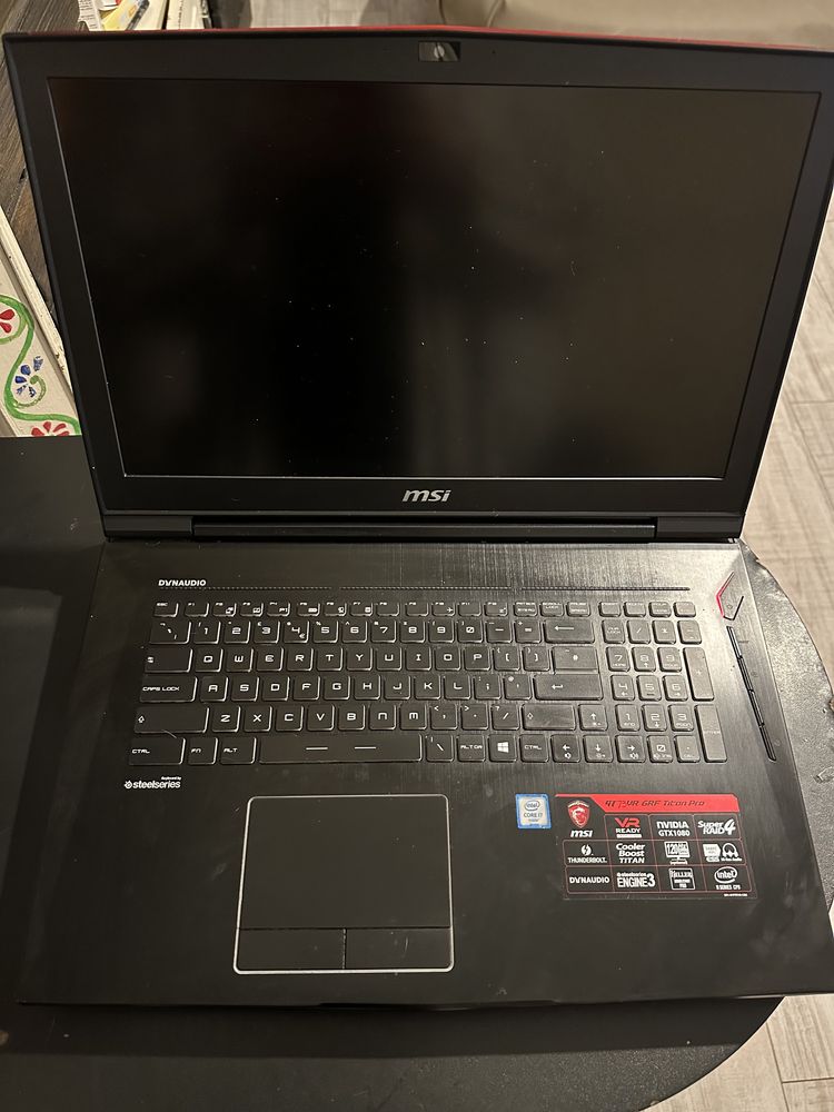 Laptop gaming MSI GT73vr 6rf Titan Pro