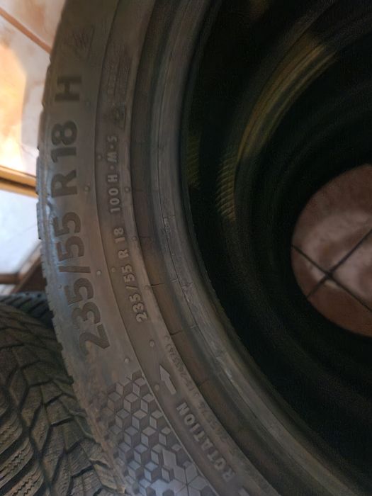 Anvelope Iarnă Continental 235 55 18
