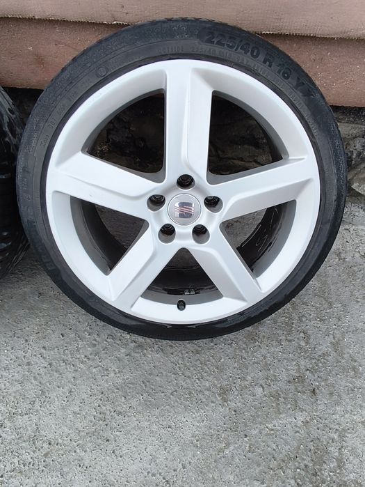 Vând jante R18 compatibile cu mai multe masini