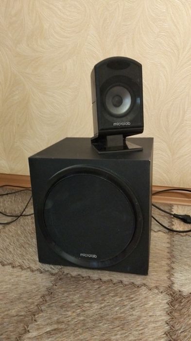 Компьютер  подставкымен