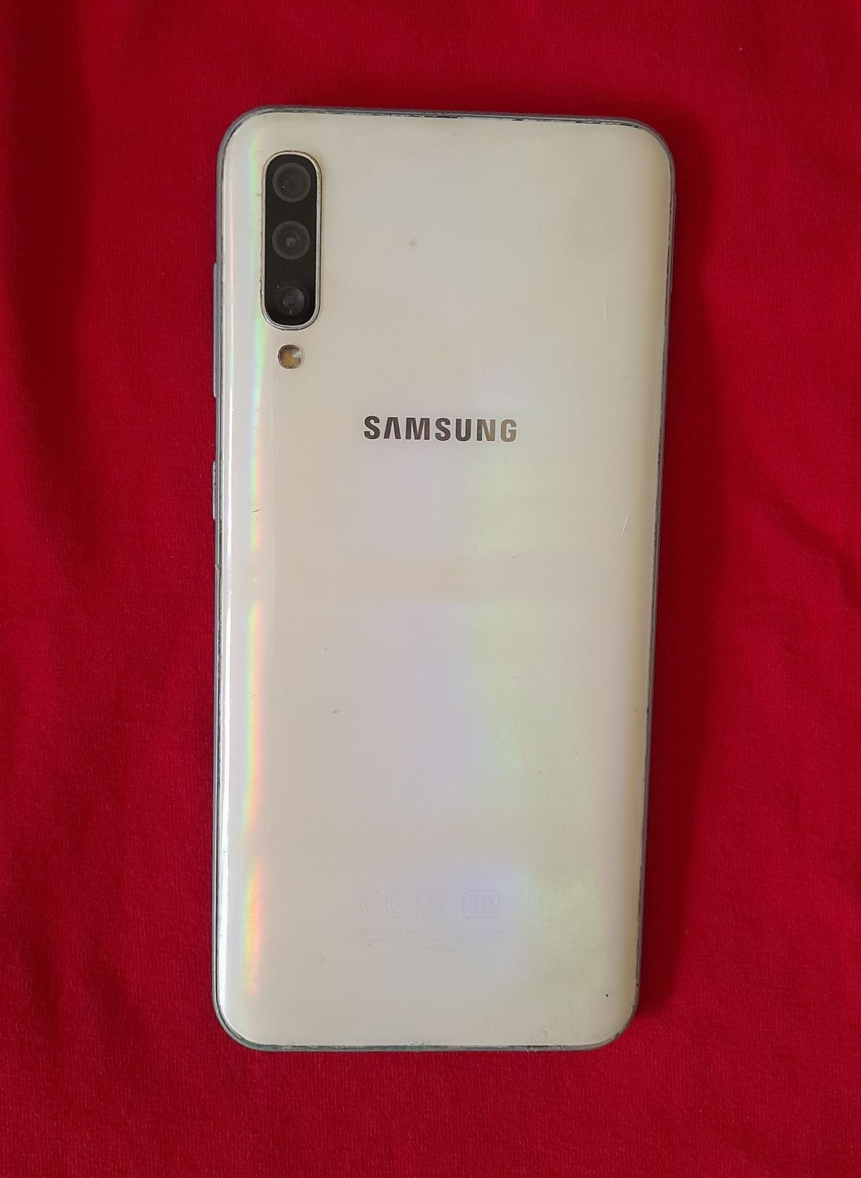 Срочно.Смартфон Samsung Galaxy A50,25/8/5Mp,64Gb.Вьетнам.Работает 2019