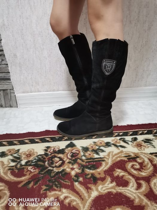 Продам зимние сапоги