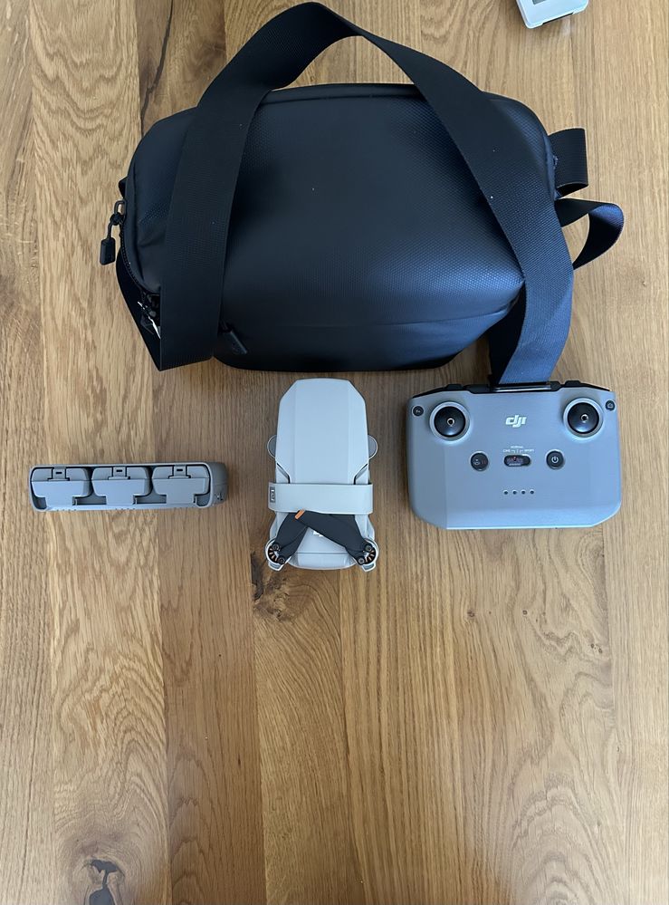 Drona Dji 4k - kit fly more combo