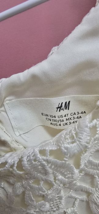 Rochita H&M, marimea 104