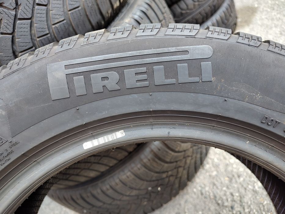 Продавам 4 зимни гуми 195/60/16 Pirelli