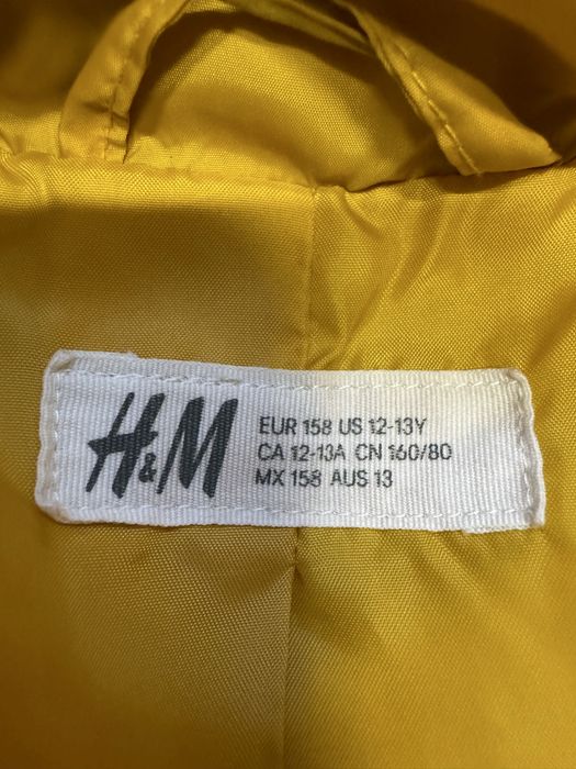 Детско зимно яке на HM запазено за 12-13г