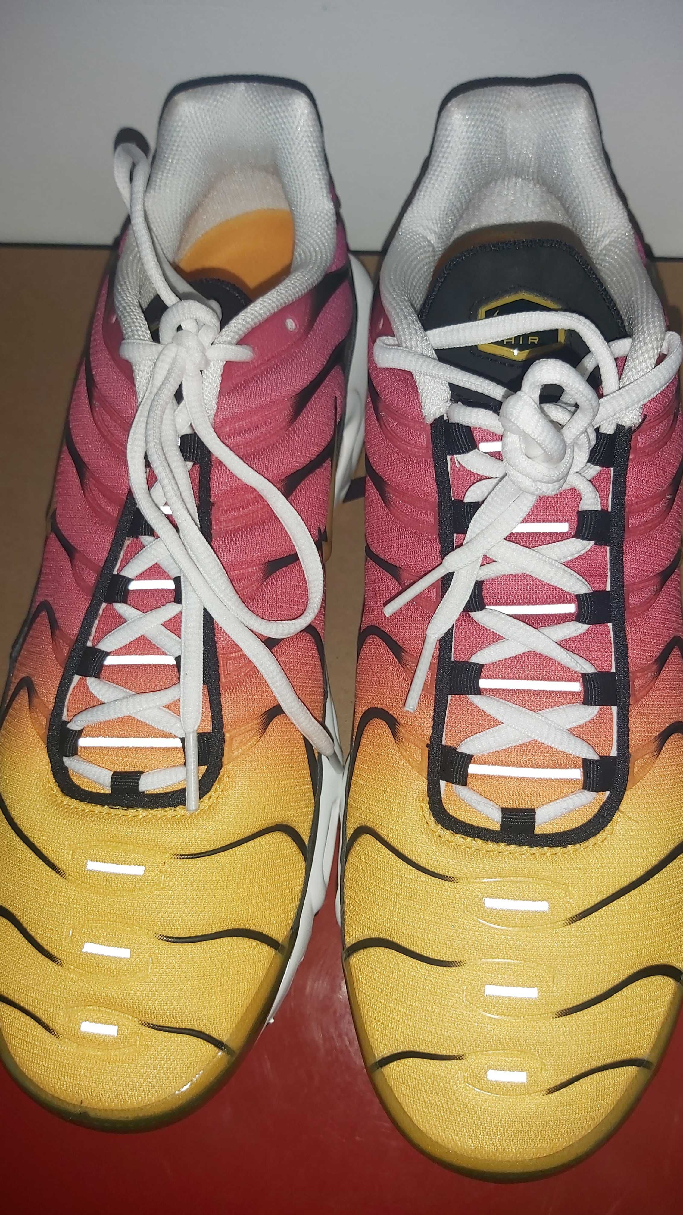 Nike Air Max Plus TN OG "Raspberry Red" - Номер 45.5