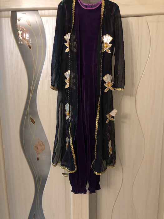 Платья на девочку от 5 до 10 лет.