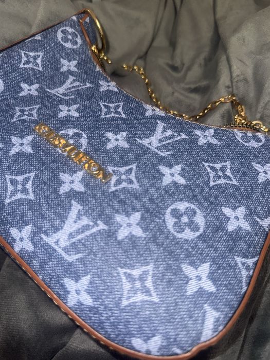 louic viton чантичка дънкова не използвана ,чисто нова