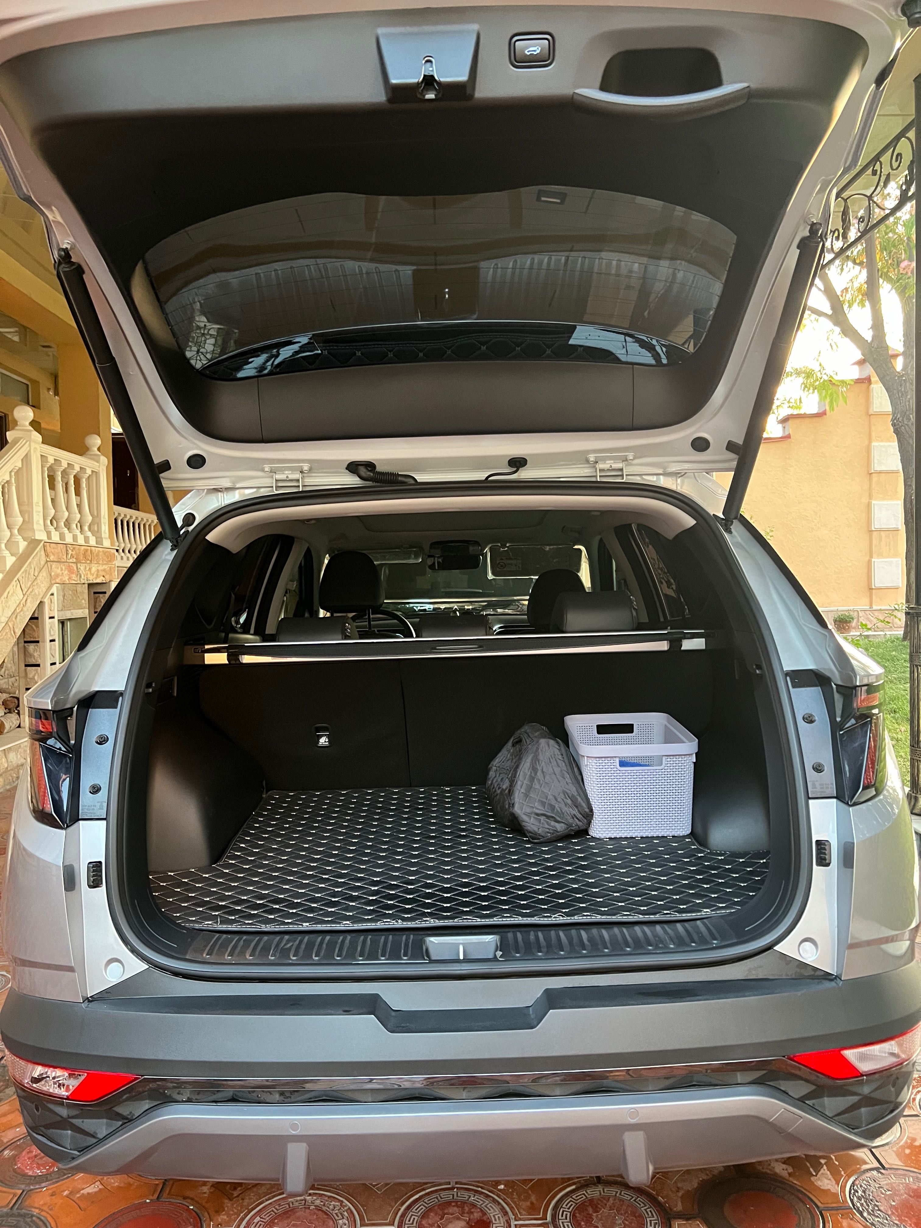 Hyundai Tucson high-tech 2,0л. 6АТ (150 л.с)  2021 г ноябрь,Первый рук