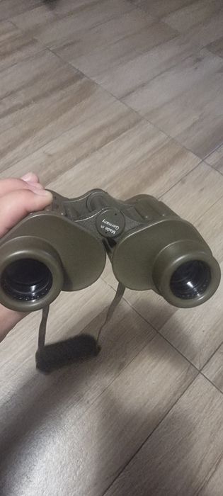 Binoclu Steiner 8x30ww