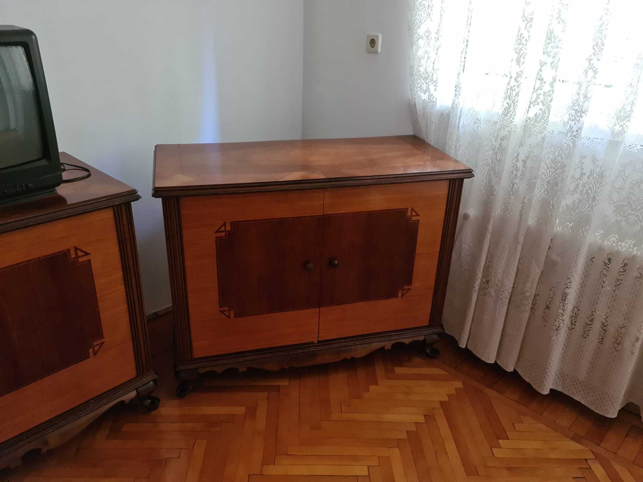 Mobilier sufragerie clasic lemn masiv (nuc) furnir cu intarsie