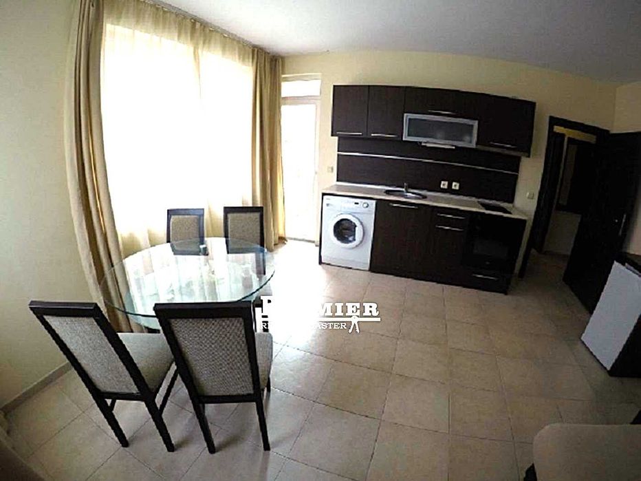 Продава се двустаен апартамент в Слънчев бряг